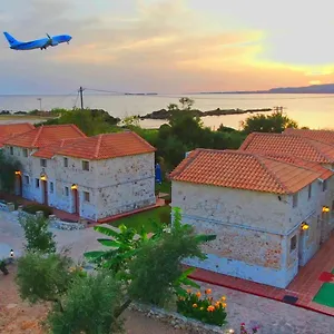 Spasmata Village Stone Maisonette Ferienhaus Minia